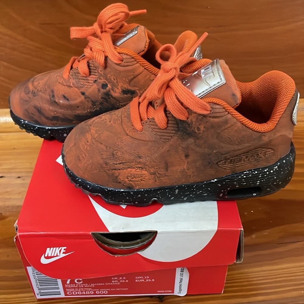 Nike Air Max 90 BT QS, Orange, Size 7c - Picture 3 of 7